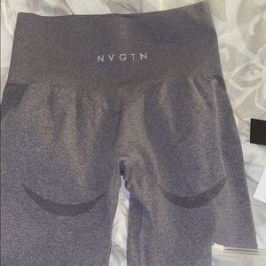 NVGTN LEGGINS size small